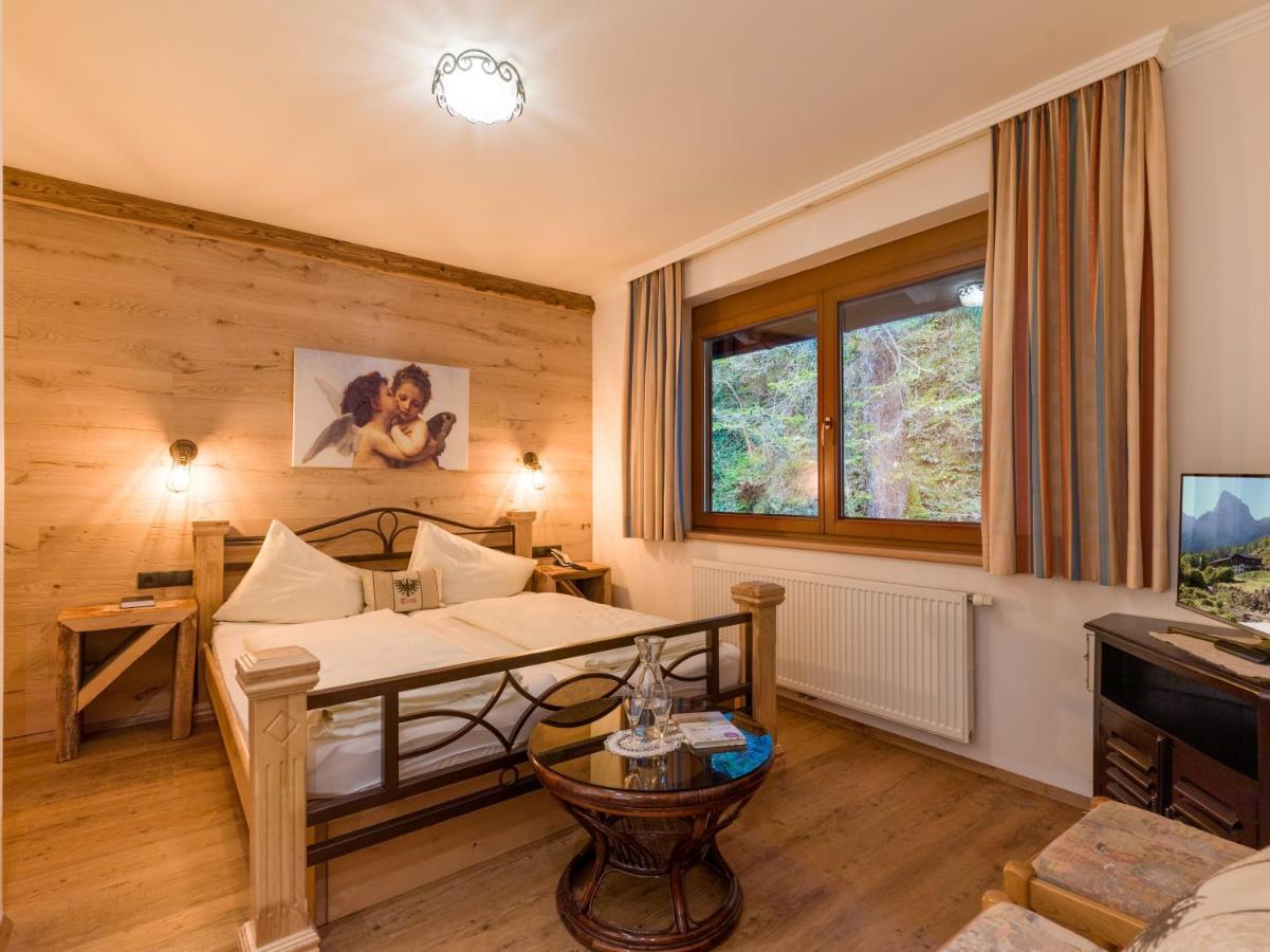 Hotel Gasthof Felsenkeller Kufstein Exteriör bild